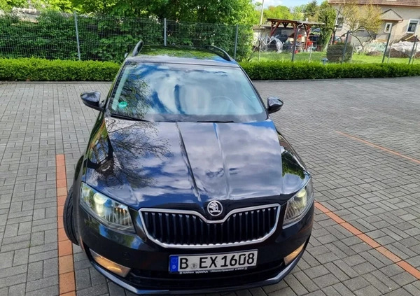 Skoda Octavia cena 44999 przebieg: 166000, rok produkcji 2016 z Żary małe 301